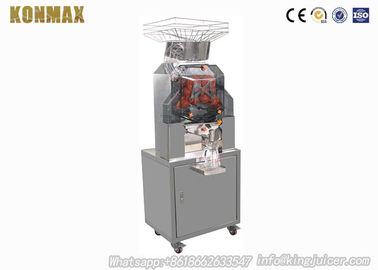 4 Rad-Fiberglas kommerzielle kaltgepresste Juicer-Maschine für bewegliche Saft-Stange Zummo