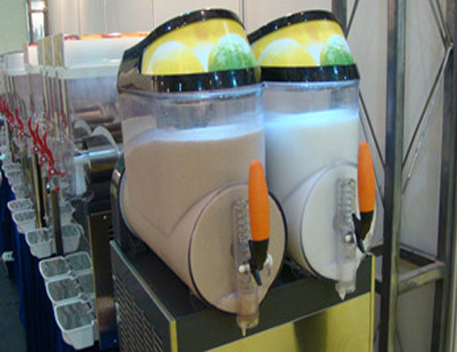 Edelstahl-Eis-Schlamm-Maschine 15L*3 500W mit drei Behältern für Getränk
